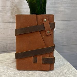 Portland Leather Goods PLG Small Leather Wrap Refillable Journal NWT.